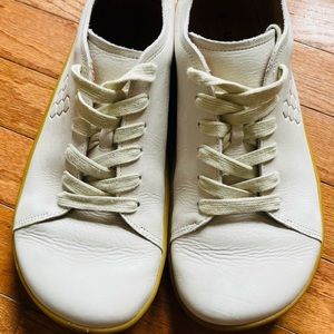 Vivobarefoot Cream Geo Court Sneaker Size 42